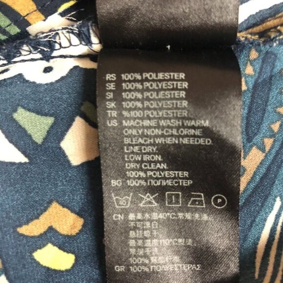 H&M Floral Print Long Sleeve V-Neck Blouse Size 4 Button Front Brown Blue Office - Picture 10 of 14